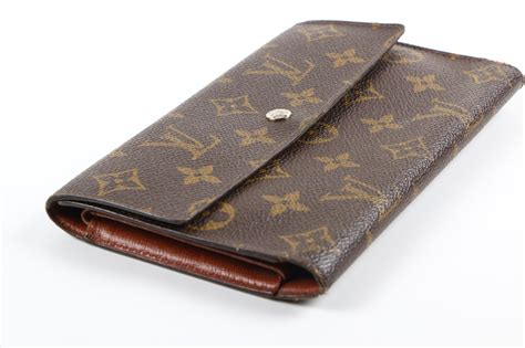 lv wallet classic|louis vuitton classic wallet.